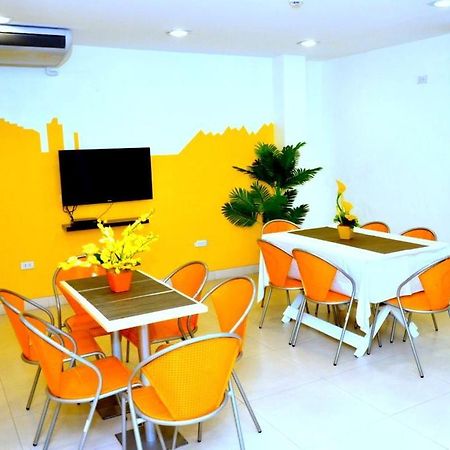 Hostellery Manilla Buitenkant foto